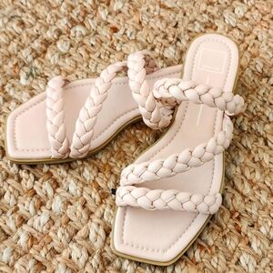Dolce Vita Sandles